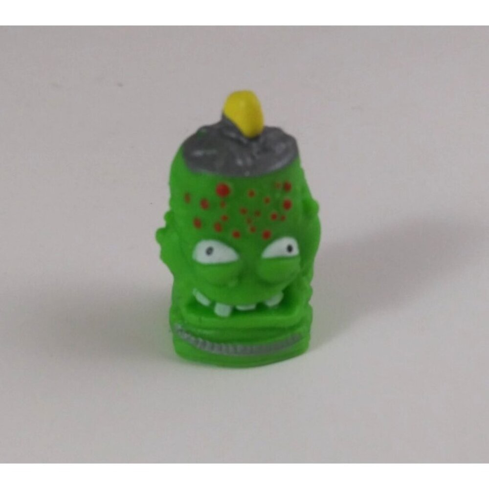 Grossery Gang Series 1 Barf Room Supplies Green Spotty Zit Cream